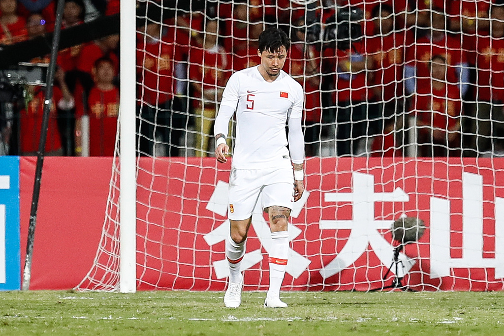 张琳芃：可能因我乌龙导致里皮下课，赛后里皮安慰我
