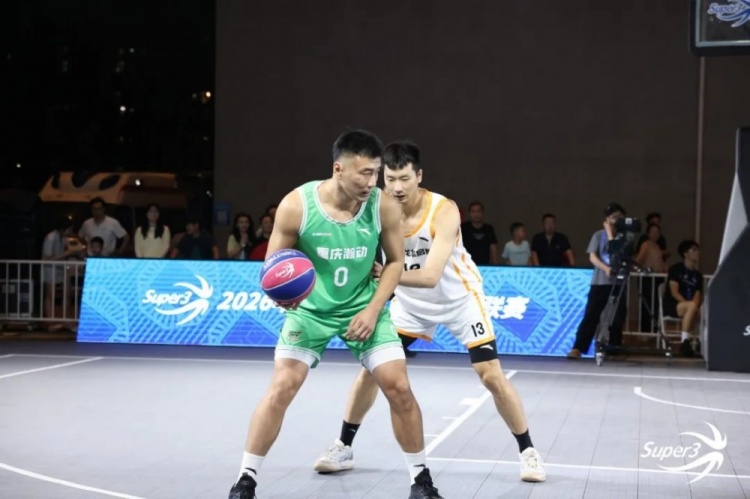 成都和众问鼎B档 上海久事出局
