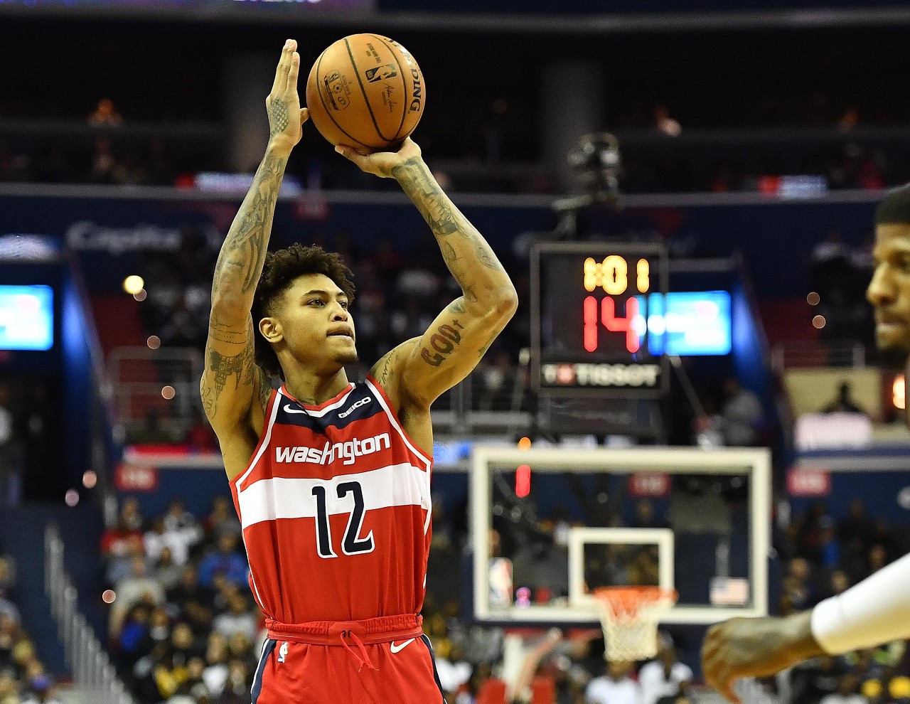 乌布雷：我的欢迎来到NBA时刻 被科比点飞后他笑着拍了拍我的背